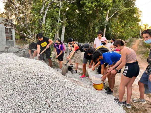 Esta experiencia enriquecerá su desarrollo personal y su conexión con la comunidad y su riqueza cultural.